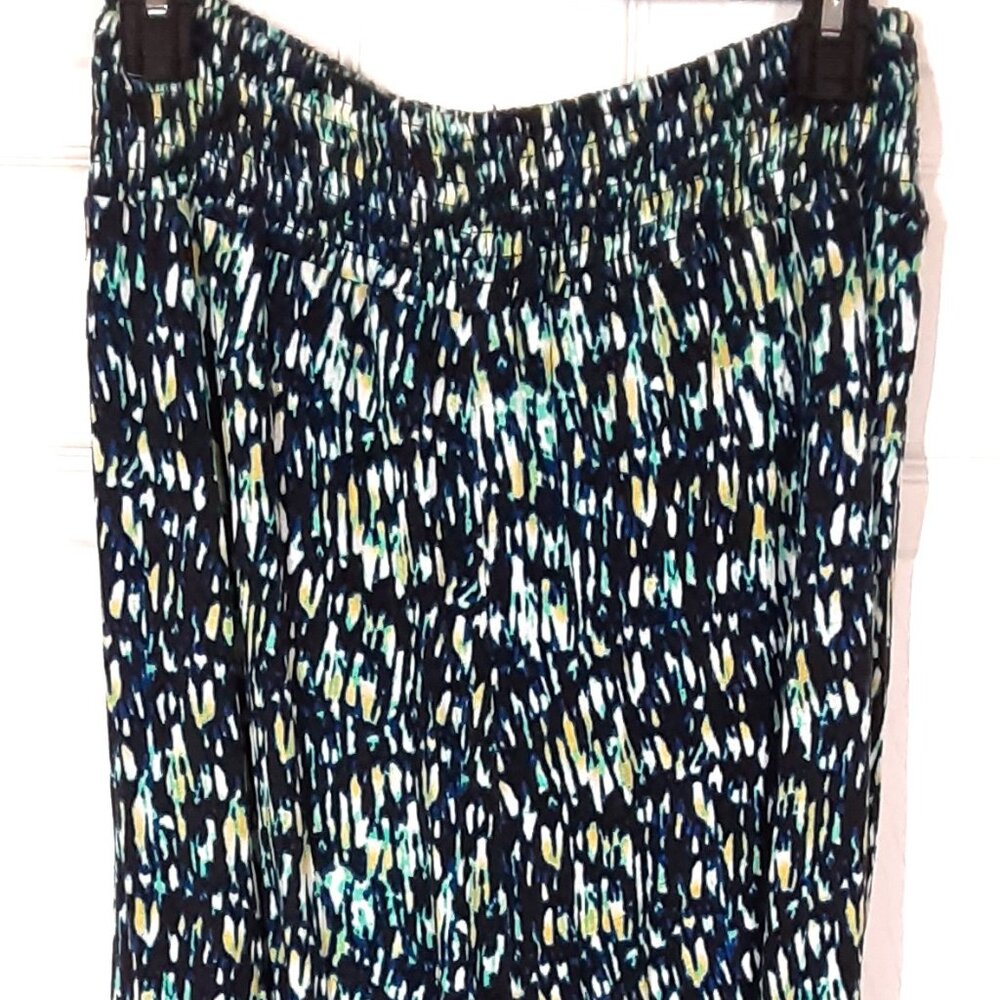 French Laundry Woman's Long Skirt Size Medium, Pullon, Elastic Waist. Cozy